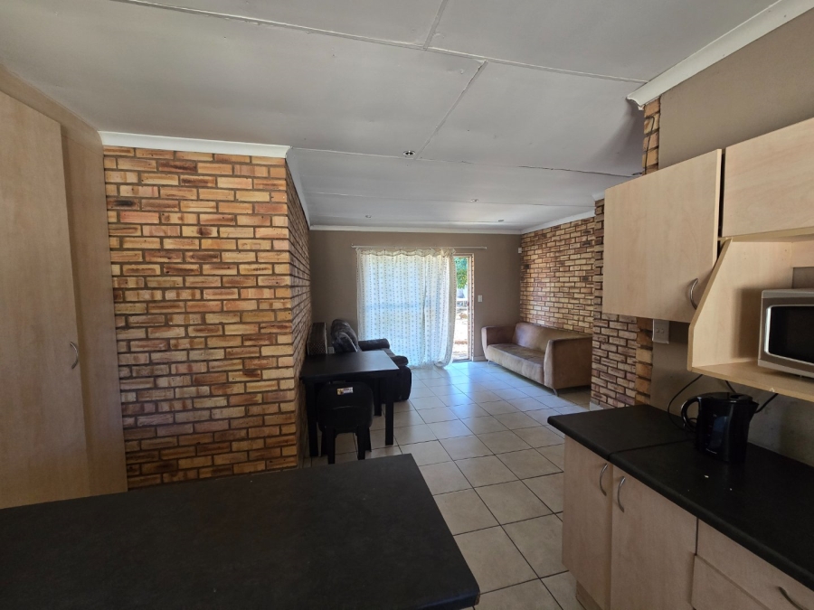 12 Bedroom Property for Sale in Universitas Free State
